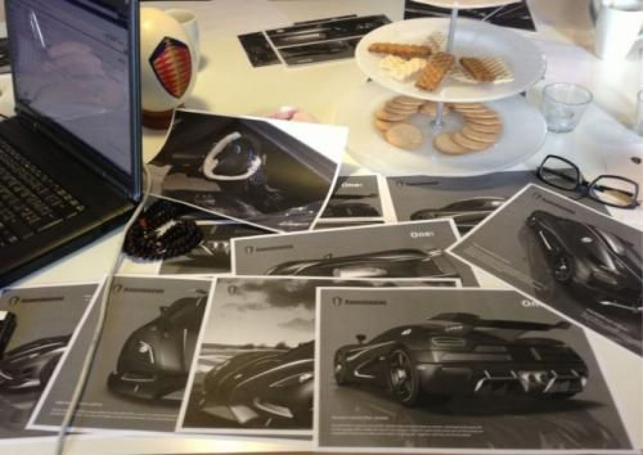 Se lanseaza cea mai RAPIDA masina din lume: 450 km/h! Bugatti Veyron, depasit! Cifre ametitoare pentru o masina din Suedia!_4