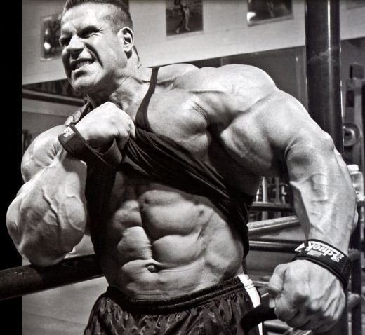 SUPERFOTO! E unul dintre cei mai MUSCULOSI oameni de pe planeta, dar nu-ti imaginezi cum arata acum 20 de ani! Vezi cum arata Jay Cutler cand era pusti: