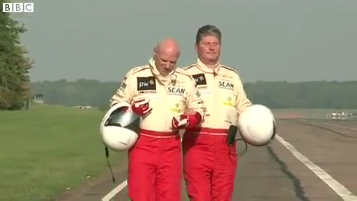 Nimic nu e imposibil! Un orb a stabilit un nou record de viteza: 300 km/h pe CIRCUIT! VIDEO: