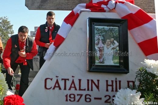 EMOTIONANT! Stoican i-a dus pe dinamovisti la mormantul lui Haldan! 13 ani de lacrimi pentru 'Unicul Capitan'! FOTO_6