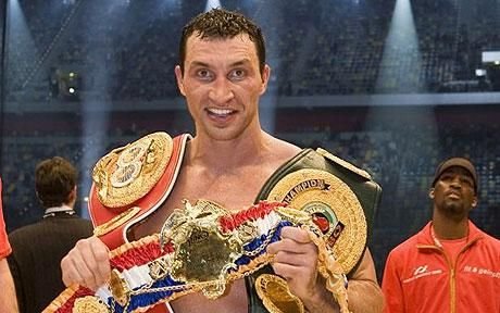 Klitschko isi pastreaza centurile! I-a MASACRAT fata lui Povetkin! Rusul a rezistat eroic 12 reprize! VIDEO_9