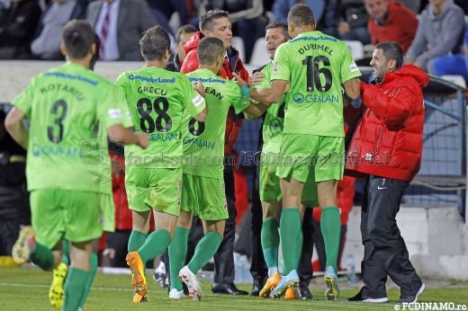 VIDEO Dinamo a trecut definitiv la VERDE! Masini ECO in Stefan cel Mare! Ce cadouri au primit dinamovistii: