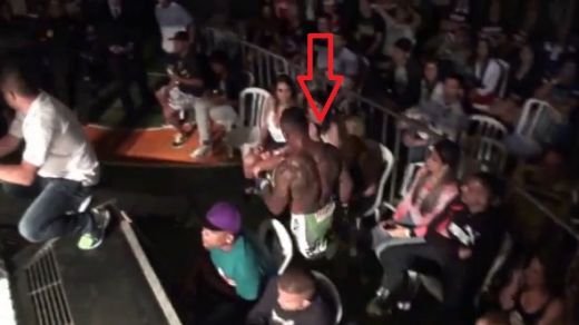 Faza INEXPLICABILA! Un luptator s-a suparat si a parasit gala in care lupta: Gata! M-am saturat VIDEO INCREDIBIL