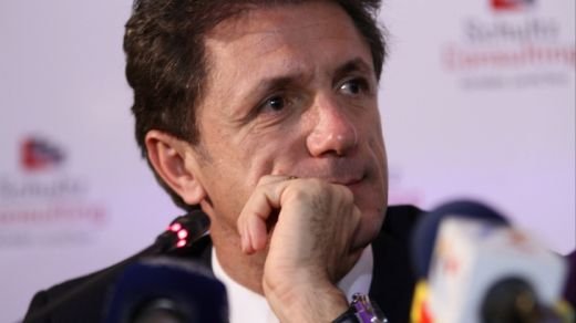 Gica Popescu propune un nou capitan: E un adevarat lider, a tras echipa dupa el Cine e singurul supravietuitor al nationalei, de la barajul cu Slovenia