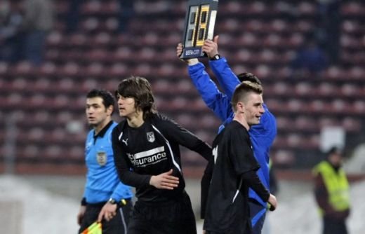 Doi fotbalisti REFUZA nationala! Motivul este absolut incredibil: "Daca jucau la Avantul Barsana veneau pe jos"