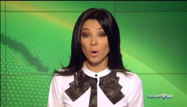 Stelistii de la baschet isi pot face si echipa de poker! La antrenamente, partidele de poker nasc pasiuni nebanuite! VIDEO