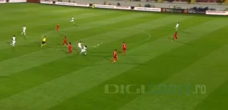 Asta e GOLUL CAMPIONATULUI! Jucatorul dorit de Steaua si-a crescut cota dupa faza asta! Racheta de la 40 de metri, la 15 secunde de la fluierul de inceput!_3