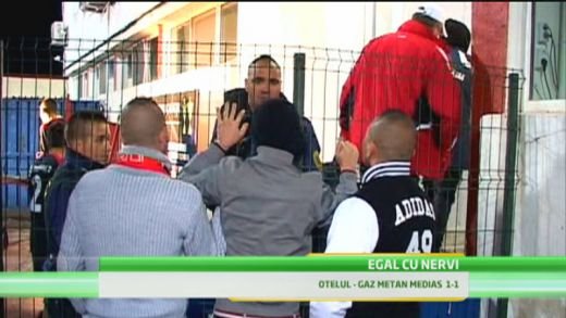 Incidente la Galati! Portarul Otelului a fost la un pas de bataie cu un fan galatean! Otelul n-a batut pe nimeni de 6 meciuri! VIDEO