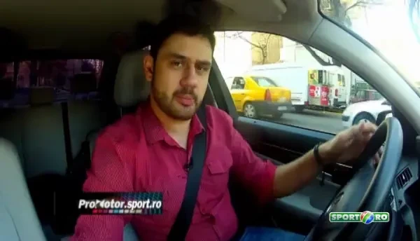 Interviu cu actorul care ne minte frumos ca niciodata nu ar da o japoneza pe o nemtoaica .