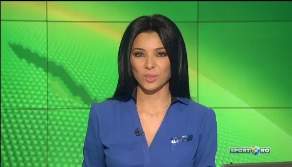 Aparitie INCREDIBILA la maraton! Pamela Anderson le-a luat mintile atletilor la New York! Ce a facut