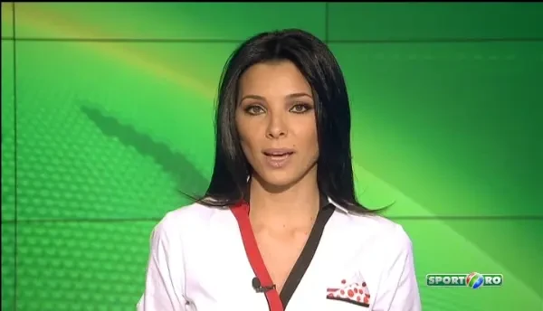 FANII Universitatii vor pe Oblemenco! 100 de fani au mers la Primaria din Craiova! Ce SHOW au facut acolo: