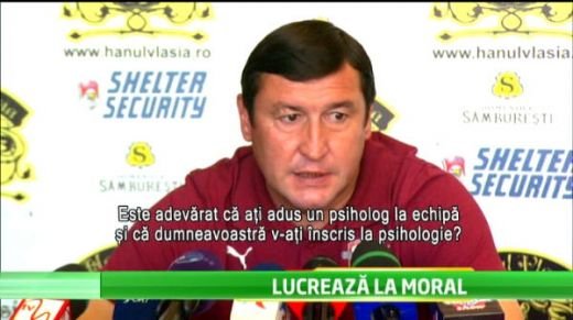 VIDEO Moldovan a gasit solutia pentru DEPRESIA echipei: s-a inscris la Facultatea de Psihologie: E o lume agitata!