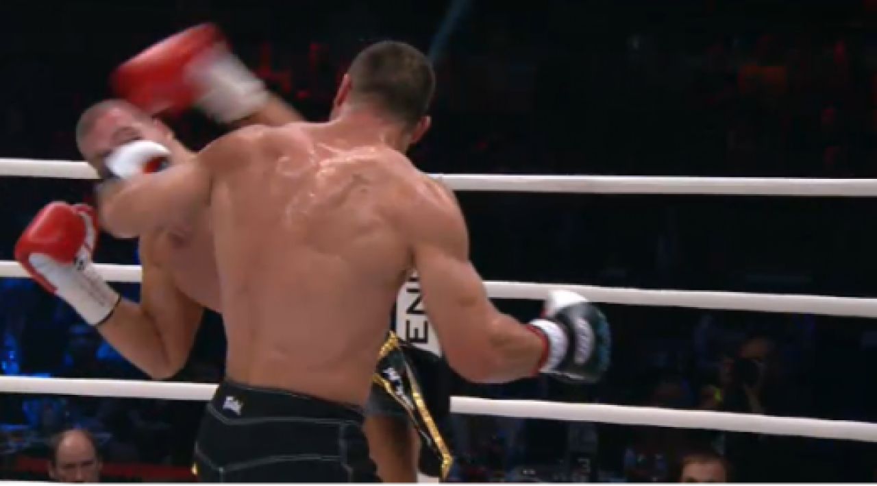 Spectacol TOTAL la Moscova! Badr Hari si Zhuravlev au facut meciuri dementiale! Vezi VIDEO:_3
