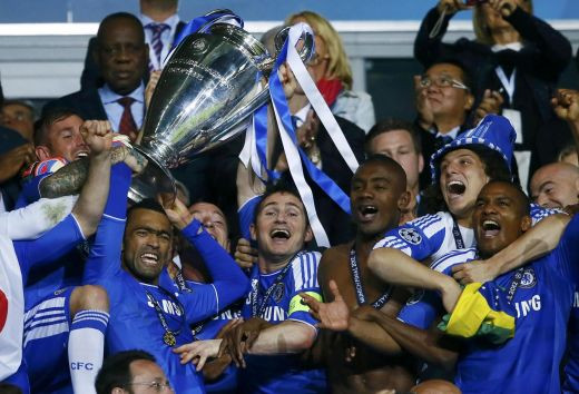 Asta e cel mai tare loc de munca din fotbal! Un miliardar ii da 7,5 mil de euro fara sa faca NIMIC in schimb