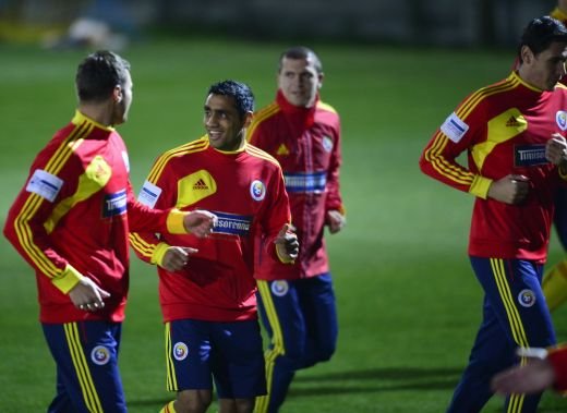 LIVE BLOG I-am scos pe greci din criza | Dezastru in Grecia! Romania a pierdut doi jucatori si n-a avut NICIO ocazie! Toate fazele din Grecia 3-1 Romania_12
