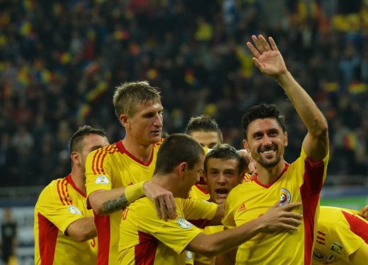 LIVE BLOG I-am scos pe greci din criza | Dezastru in Grecia! Romania a pierdut doi jucatori si n-a avut NICIO ocazie! Toate fazele din Grecia 3-1 Romania_15
