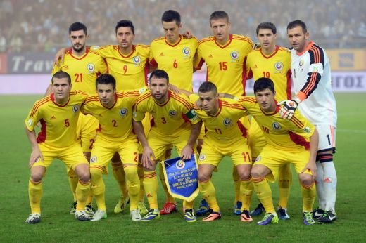 Piturca aplica schema Steaua la Bucuresti! Ce schimbari face Romania pentru returul cu Grecia si cine va inlocui cuplul Bourceanu - Lazar: