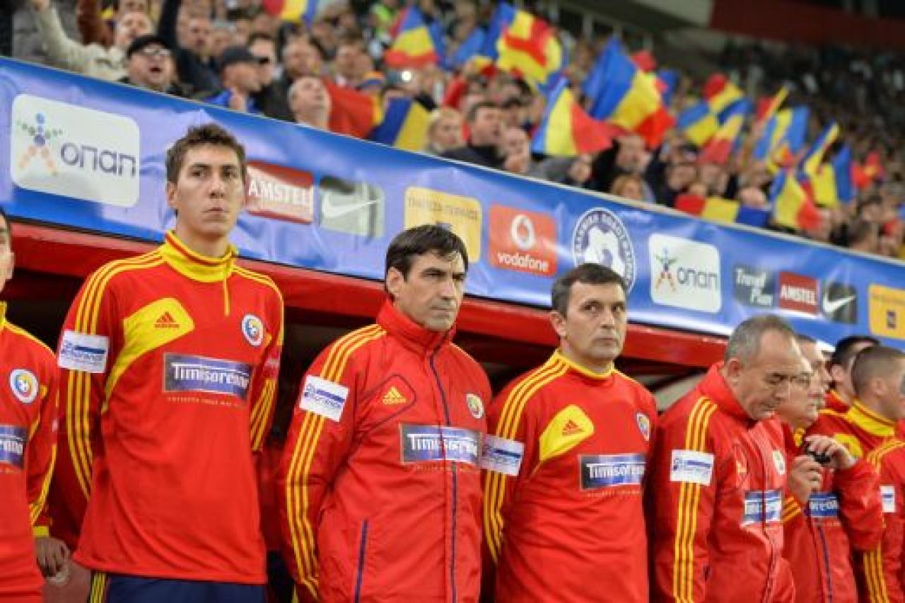 LIVE BLOG MondiAl dracu' de greu | Romanii au FUGIT de suporteri! Nationala PRABUSITA a terminat in genunchi drumul spre Rio! Reactia de senzatie a fanilor_1