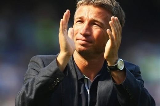 OFICIAL! Dan Petrescu s-a hotarat! Ce a decis dupa oferta lui Crystal Palace!