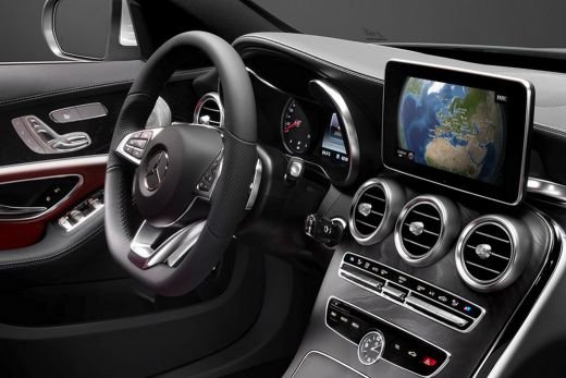 FOTO Mai usoara, mai RAPIDA, mai PUTERNICA! Asa arata noua Clasa C de la Mercedes! Se lanseaza in 2015!_18