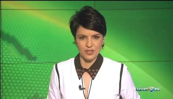 Nu doar francezii s-au bucurat dupa calificare! Doua iubite de SUPER fotbalisti au pozat DEZBRACATE! VIDEO