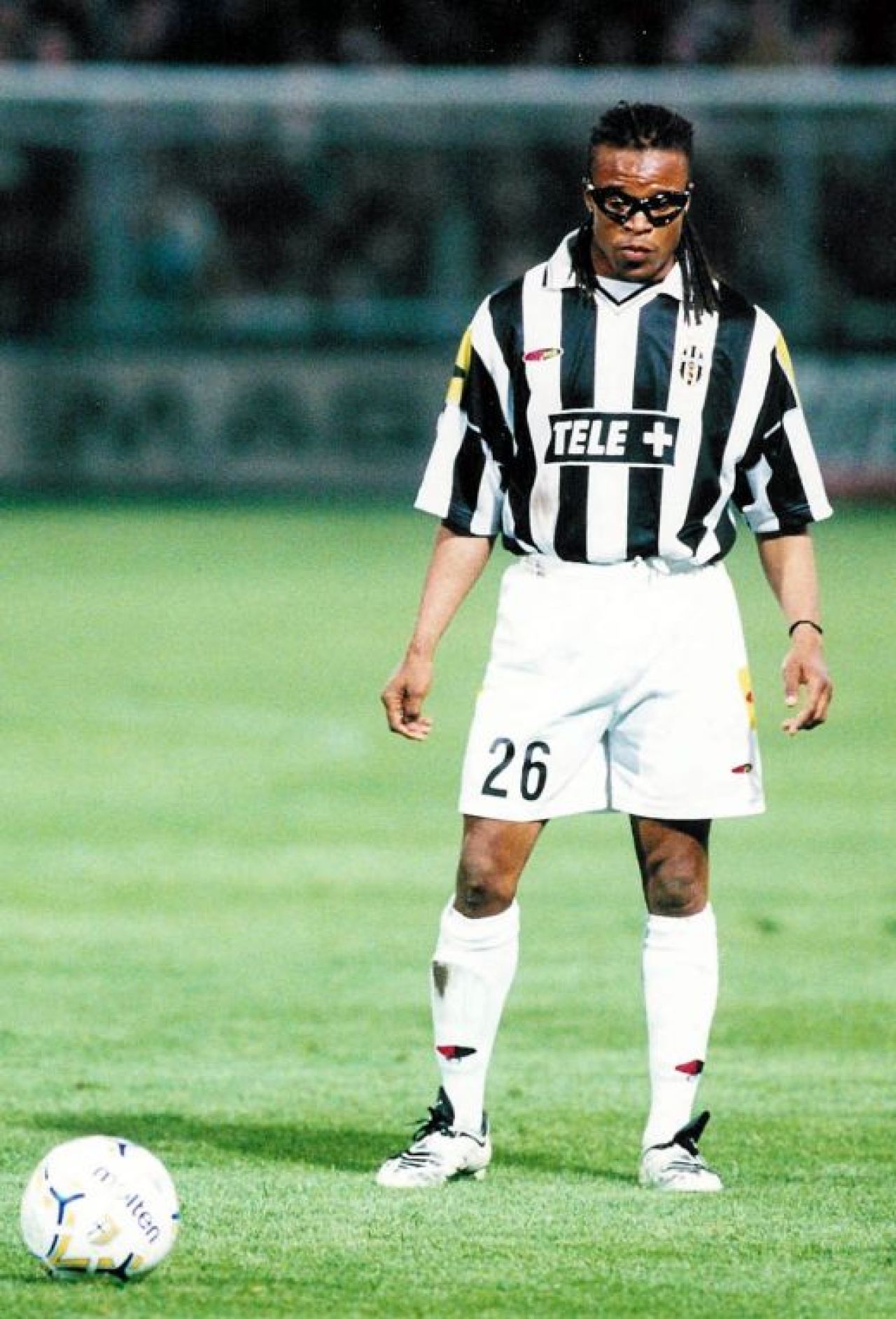 The curious case of Edgar Davids! Antreneaza GRATIS in liga a patra si anunta revolutia fotbalului englez! Planul pentru o nationala PERFECTA!_4