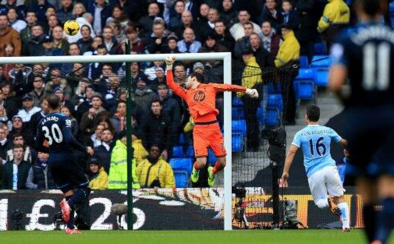LIVE BLOG 4+1 | City 6-0 Tottenham! Pantilimon a fost senzational, Chiriches a stat pe banca! GOL IREAL inscris de Jesus Navas; Negredo l-a ridiculizat pe Dawson! VIDEO:_11