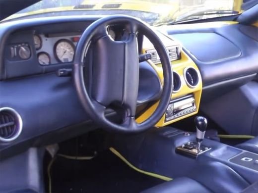 SUPER MASINA zilei | Cea mai tare BESTIE din anii '90. Supercar american cu motor de Lamborghini. Vezi cum arata:_3