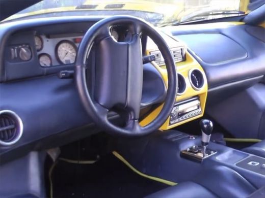 SUPER MASINA zilei | Cea mai tare BESTIE din anii '90. Supercar american cu motor de Lamborghini. Vezi cum arata:_3