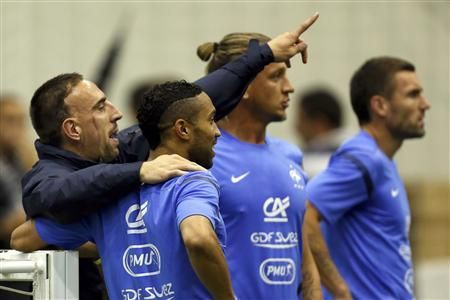 Cea mai STUPIDA accidentare de care ai auzit?! Un star de milioane nu poate sa joace dintr-un motiv incredibil! Ce a patit