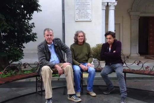 SUPER FOTO: Top Gear filmeaza langa Romania! N-o sa-ti vina sa crezi in ce masina au fost surprinsi prezentatorii: _13