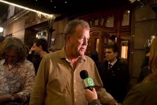 SUPER FOTO: Top Gear filmeaza langa Romania! N-o sa-ti vina sa crezi in ce masina au fost surprinsi prezentatorii: _14