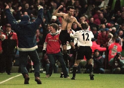 LEGENDAR! Ryan Giggs a implinit 40 de ani: 