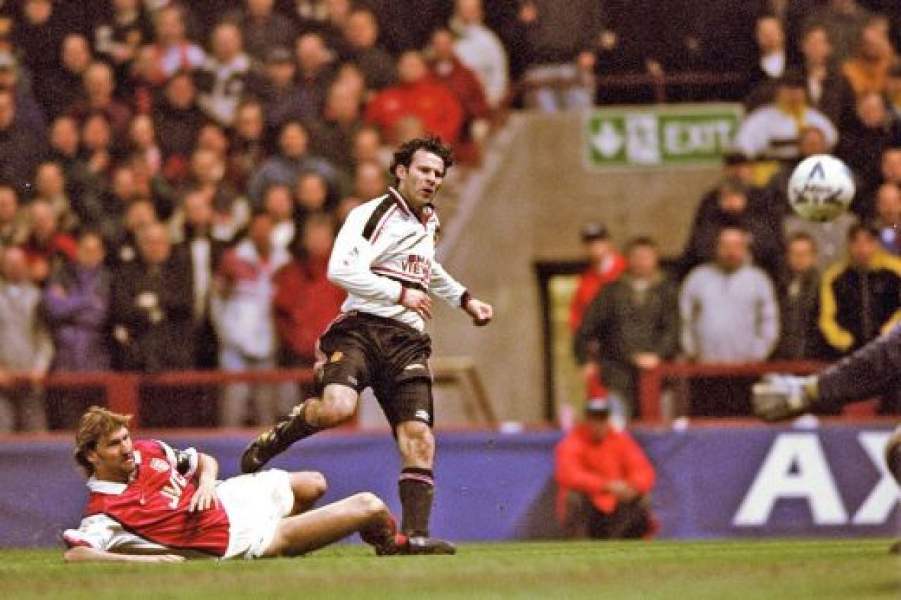 LEGENDAR! Ryan Giggs a implinit 40 de ani: