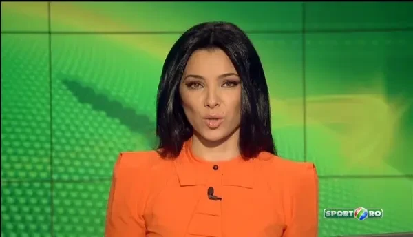 Momente incredibile la Craiova! Meciul Universitatii a fost oprit in minutul 28! Fanii n-au inteles nimic din partida! Ce s-a intamplat: