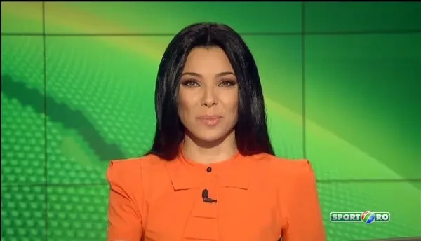 Un stripper celebru va prezenta marea finala Super-Kombat de la Galati! Americanul a ajuns deja in Romania si s-a bucurat de mancarea traditionala: