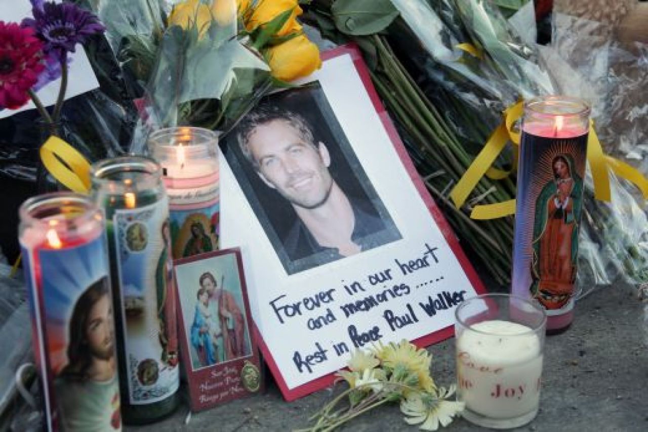 Imagine cutremuratoare! Ce s-a intamplat imediat dupa accidentul care i-a fost fatal lui Paul Walker:_1