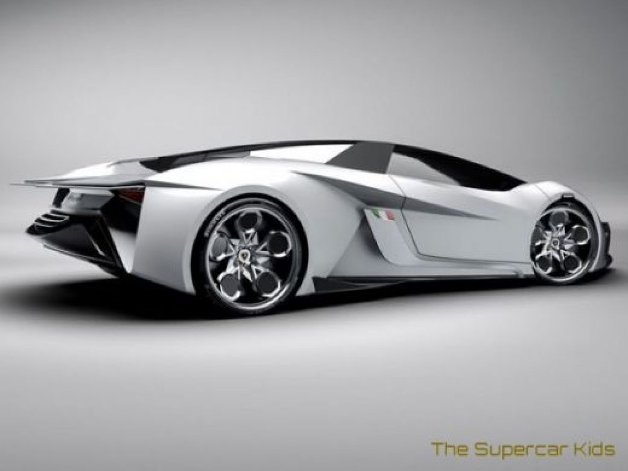 SUPER MASINA zilei | Lamborghini prezinta DIAMANTUL care merge pe ulei de gatit! Cum arata masina pregatita pentru 2023:_11
