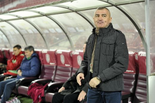 Grigoras e pe faras! Coma CFR-ului se adanceste: atacul e inexistent, apararea a cedat! Ce solutie pregatesc sefii pentru banca tehnica: