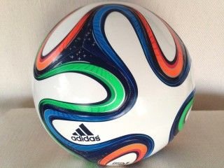 Mingea pentru Campionatul Mondial, prezentata OFICIAL la Rio! GALERIA ZILEI: vezi cum au aratat toate mingiile 'de Mondial' din istorie_20