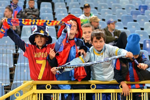 LIVE BLOG Cupa Sus, Romania | Steaua li se alatura lui Dinamo, Petrolul si Astra in semifinale! Piovaccari si pustiul Tarnovan au ucis Otelul! Steaua 2-0 Otelul! VIDEO REZUMAT_1