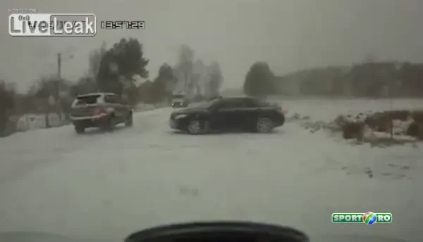 Cel mai RIDICOL mod in care poti sa faci accident! Ce se intampla cand Stan si Bran se intalnesc pe acelasi drum? HAOS! VIDEO