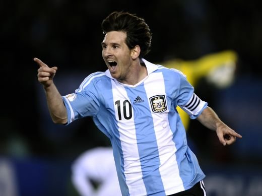 Adio echipament de LEGENDA! Argentina isi schimba tricourile pentru Mondial si RENUNTA la bleu! FOTO: in ce echipament va juca Messi