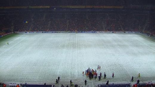 In minutul 15 gazonul arata ASA! Ce s-a intamplat in urmatoarele 10 depaseste ORICE SCENARIU SF! Faza serii in Liga