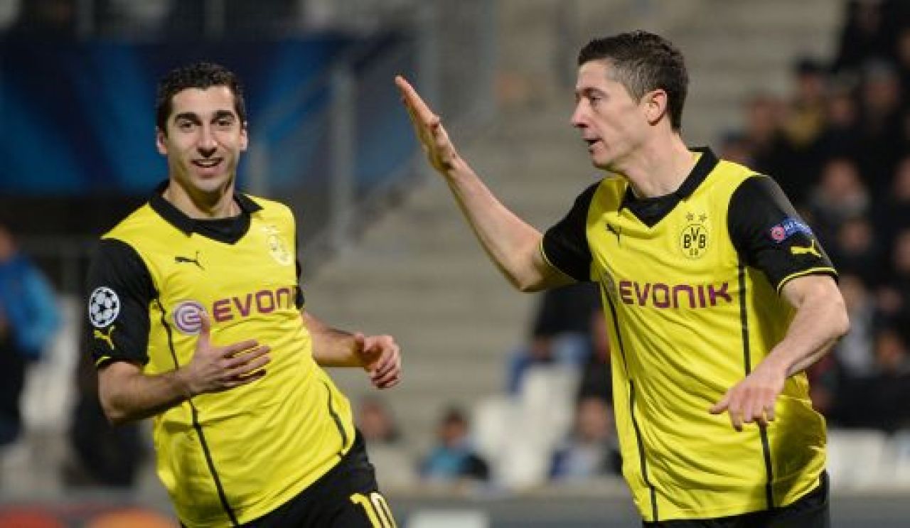 NEBUNIE in 'grupa mortii'! Napoli bate Arsenal cu 2-0, dar pierde calificarea din cauza golului marcat de Grosskreutz in minutul 87! OM 1-2 Borussia! Vezi fazele:_5