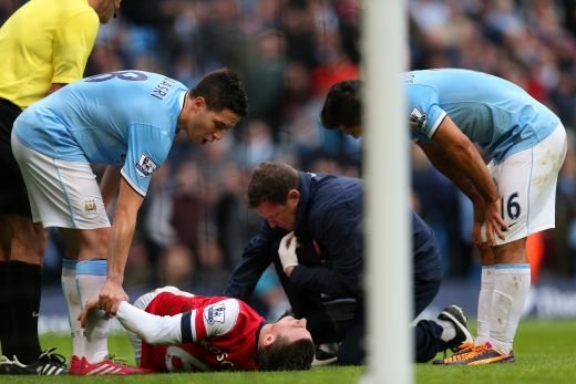 Accidentare ORIBILA la Arsenal! Un jucator are piciorul DISTRUS dupa meciul cu City! ATENTIE: imaginea este cu adevarat socanta:_3