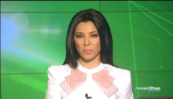 VIDEO Transfer SEXY la Rapid! Fiica unei legende a ajuns in Giulesti: Nu doream sa fac sport, imi place sa cant!