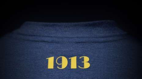 Boca Juniors se vinde OLD SCHOOL! Si-au lansat un super tricou RETRO care te trimite cu 100 de ani in trecut! Vezi cum arata: FOTO