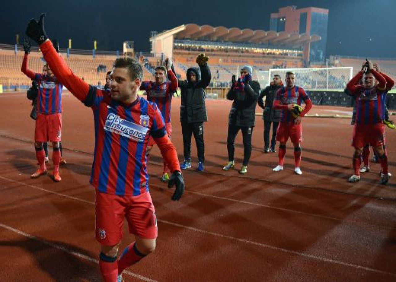 LIVE BLOG Si cu Astra BASTA | Aroganta fanilor Astrei dupa infrangere: