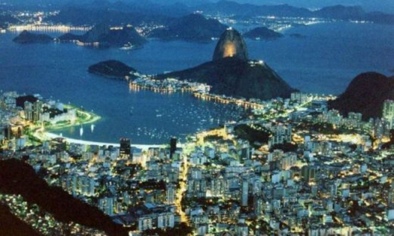 LUX pentru Ronaldo! Anuntul care il face sa stea un an in Brazilia! :) Cum si unde se va relaxa STARUL de la Real:_1